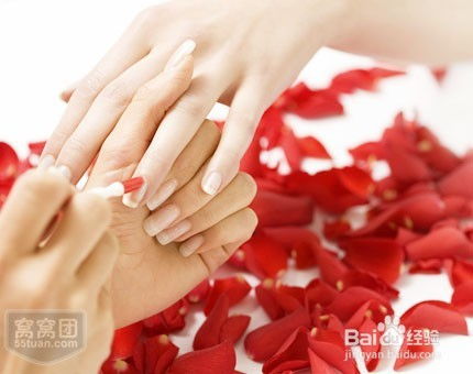 五一期间哪里有优惠？揭秘自助美甲团购平台，你加入了吗？