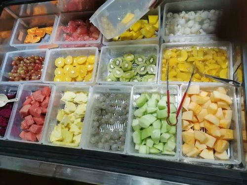 你想了解加拿大的自助食堂网站有哪些特色和美食吗？