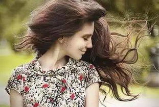 为什么女人也要努力挣钱？背后的原因你知道吗？