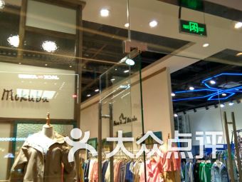 你想知道太原哪家女装购物网站可以实现自助选购吗？