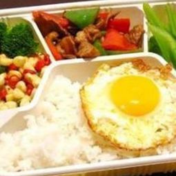 免费送餐的快餐自助平台真的存在吗？探索全新餐饮服务模式！