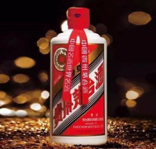 茅台真的加入微商行列了吗？探秘白酒巨头的全新销售之路