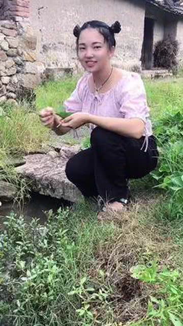 农村姑娘如何凭借双手实现自食其力？