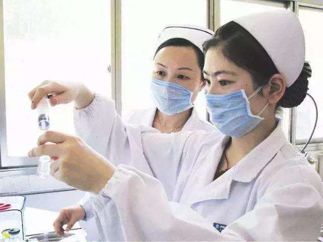 男护士在业余时间通常会从事哪些副业呢？