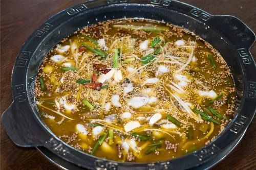 试试这样吃火锅行不行？鱼火锅的独特魅力了解一下？