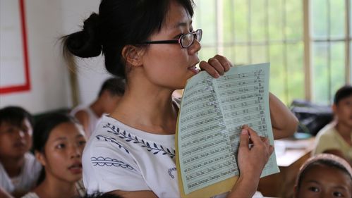 在编教师如何将副业成功转为正式职业？