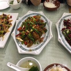 哪些平台是自助湘菜团购的首选？探索最佳选择，让美食之旅更实惠！