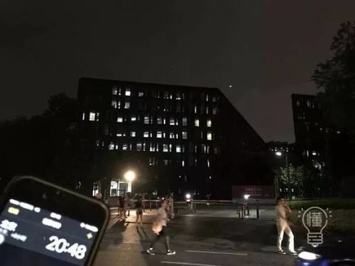 去非洲卖包真的能赚钱吗？实地探访揭秘商机！
