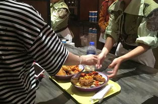 兴化学生兼职快餐工作体验如何？是否值得一试？