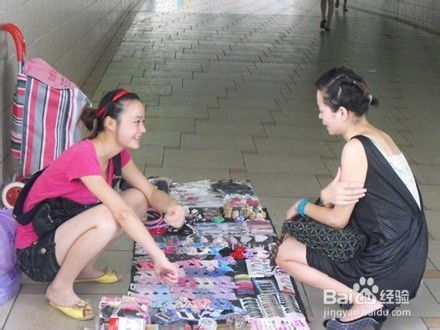 下班后摆摊做啥最赚钱？热门项目大比拼！