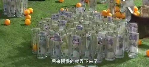 内衣小店背后的副业究竟是什么？意想不到的盈利途径揭秘！