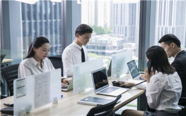 在劳务公司工作体验如何？值得一试吗？