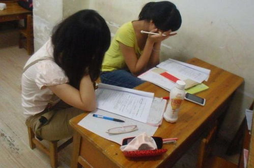 在校老师兼职家教是否影响教学质量？家长和学校如何看待这一现象？