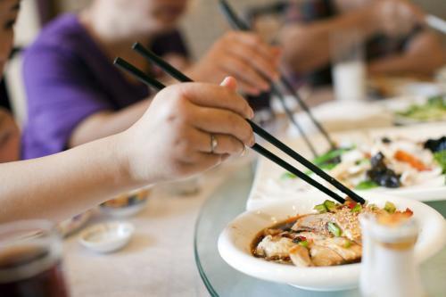厨师在炒菜之余，还会涉足哪些副业领域？