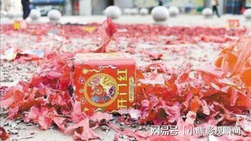 摆摊女孩转行卖纱窗，清晨开门红后下午惊喜连连？