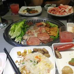 哪里可以找到景洪地区自助餐的最新招聘信息？
