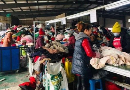 旧衣回收真的能变现吗？揭秘背后的盈利真相