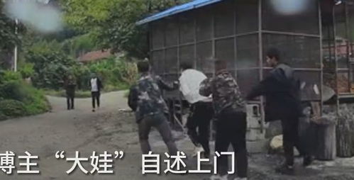收破烂真的只是副业？背后隐藏着怎样的故事？