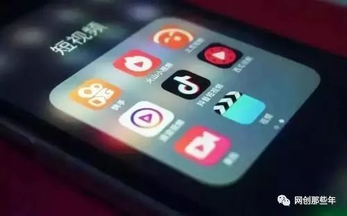 如何选择适合自己的个人短视频副业方向？