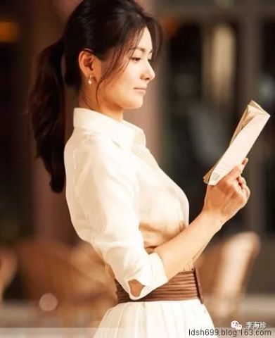 为何越会赚钱的女人，生活反而越显困扰？