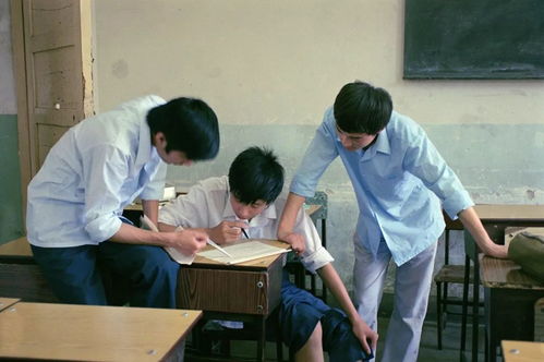 80年代学生如何兼顾学业与挣钱？