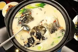 醉鱼头火锅口感如何？是否值得一试的美食体验？
