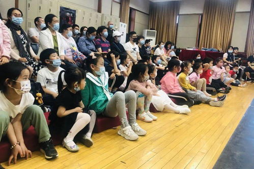 东北大山里哪种活动最赚钱？你绝对想不到！