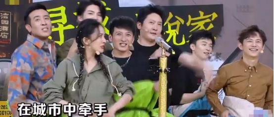 蹦迪气氛组真的能赚大钱吗？带你了解背后的收入真相