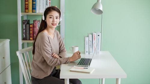 女生当医生，副业收入真的可观吗？