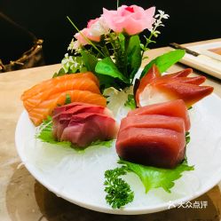 想在龙口品尝海鲜自助餐？哪家团购网站优惠力度最大？
