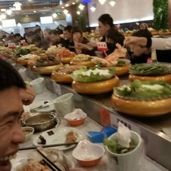 泉州的自助团购直播平台哪家强？如何选择最佳的自助购物体验？