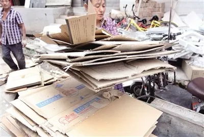 个人回收纸箱废品，真的能赚到钱吗？如何操作更划算？