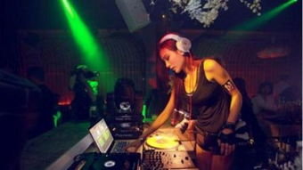 女生兼职DJ，如何在音乐与生活间找到平衡？