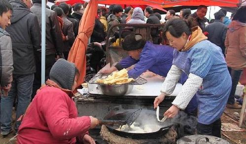 乡村集市摆摊卖小吃，真的能赚钱吗？你了解行情吗？