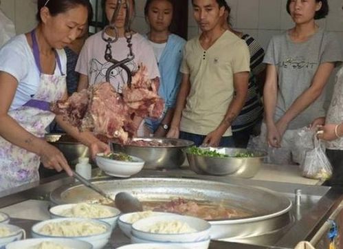 早餐摊生意火爆，卖什么最受欢迎？你选对了吗？
