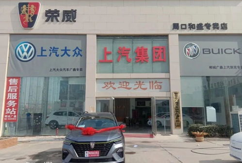 刘老大经营哪种店铺能实现利润最大化？