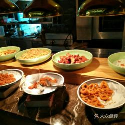 宝应县哪个自助餐团购平台电话最便捷？