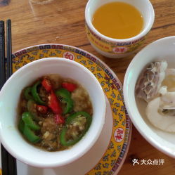 在小镇经营哪种美食生意既美味又盈利？