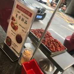 想在临平品尝自助烤肉？哪个团购网站提供最佳优惠？