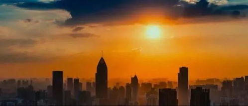 似颜绘肖像绘制能否成为盈利之路？探寻其市场潜力与收益前景