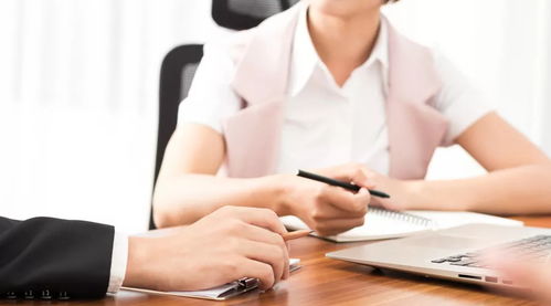 女孩如何兼顾工作与副业？成功秘诀在哪里？