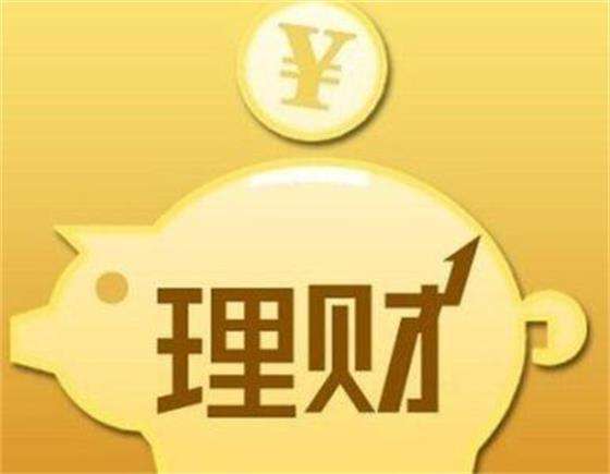 男人选择副业养鱼，真的能带来好收益吗？