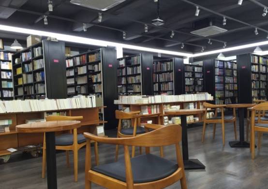 小学周边开设书店能否盈利？市场前景如何？