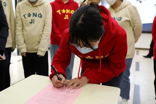 大学生如何在学业之余成功开启副业之路？