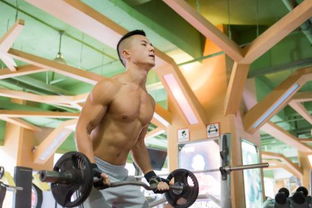 为什么健身教练的收入普遍偏低？背后的原因是什么？