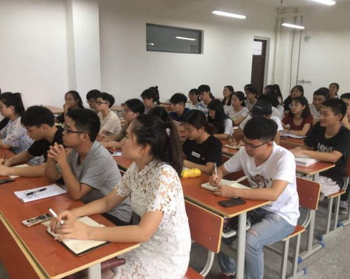 封校期间，学生如何实现经济独立？