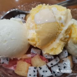 益和堂的蜂蜜冻售价是多少？这款传统甜品值得尝试吗？