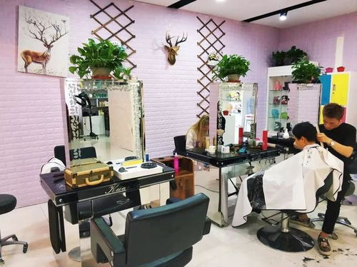 商场内开设理发店如何实现盈利？