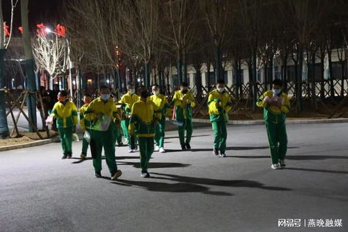 张家口夜幕下的外卖兼职，你敢挑战吗？