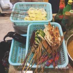 温江地区的海鲜自助团购，哪里能找到最佳优惠的网站？